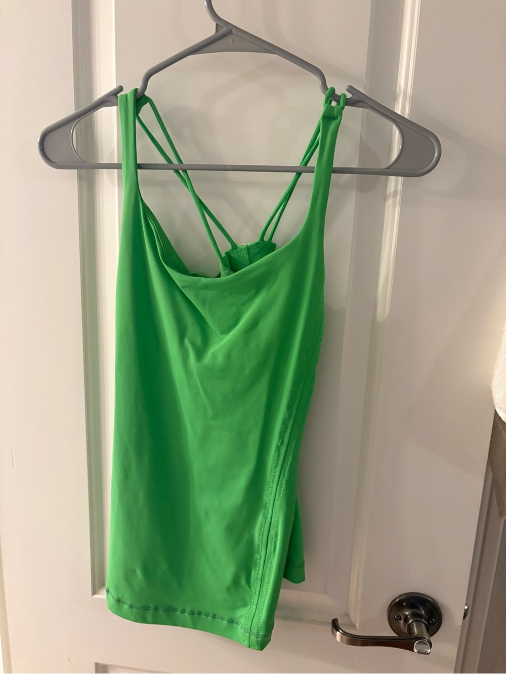 Lululemon Green Strappy Women's Tank Top - Brand: